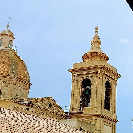 Apartment Al Campanile *